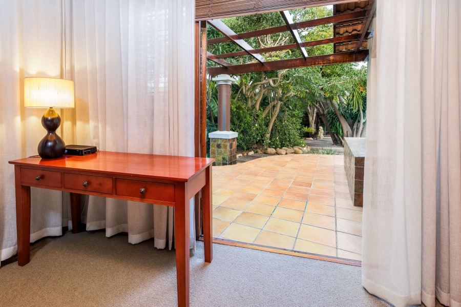 3 Bedroom Property for Sale in Vygeboom Western Cape